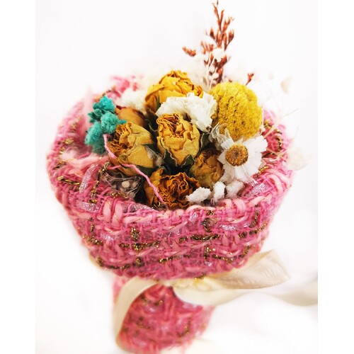 Mini Handmade Dried Flower Bouquet Car Air Vent Clip Fridge Magnet Wedding Brooch Home Decor Event Gift