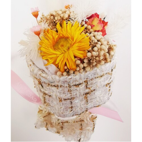 Mini Handmade Dried Flower Bouquet Car Air Vent Clip Fridge Magnet Wedding Brooch Home Decor Event Gift