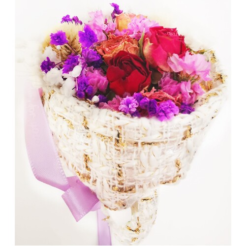 Mini Handmade Dried Flower Bouquet Car Air Vent Clip Fridge Magnet Wedding Brooch Home Decor Event Gift