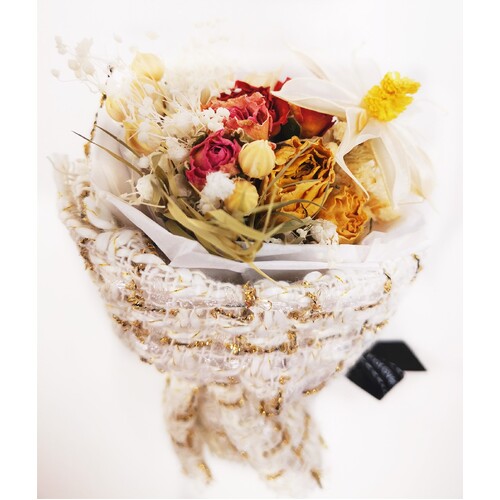 Mini Handmade Dried Flower Bouquet Car Air Vent Clip Fridge Magnet Wedding Brooch Home Decor Event Gift